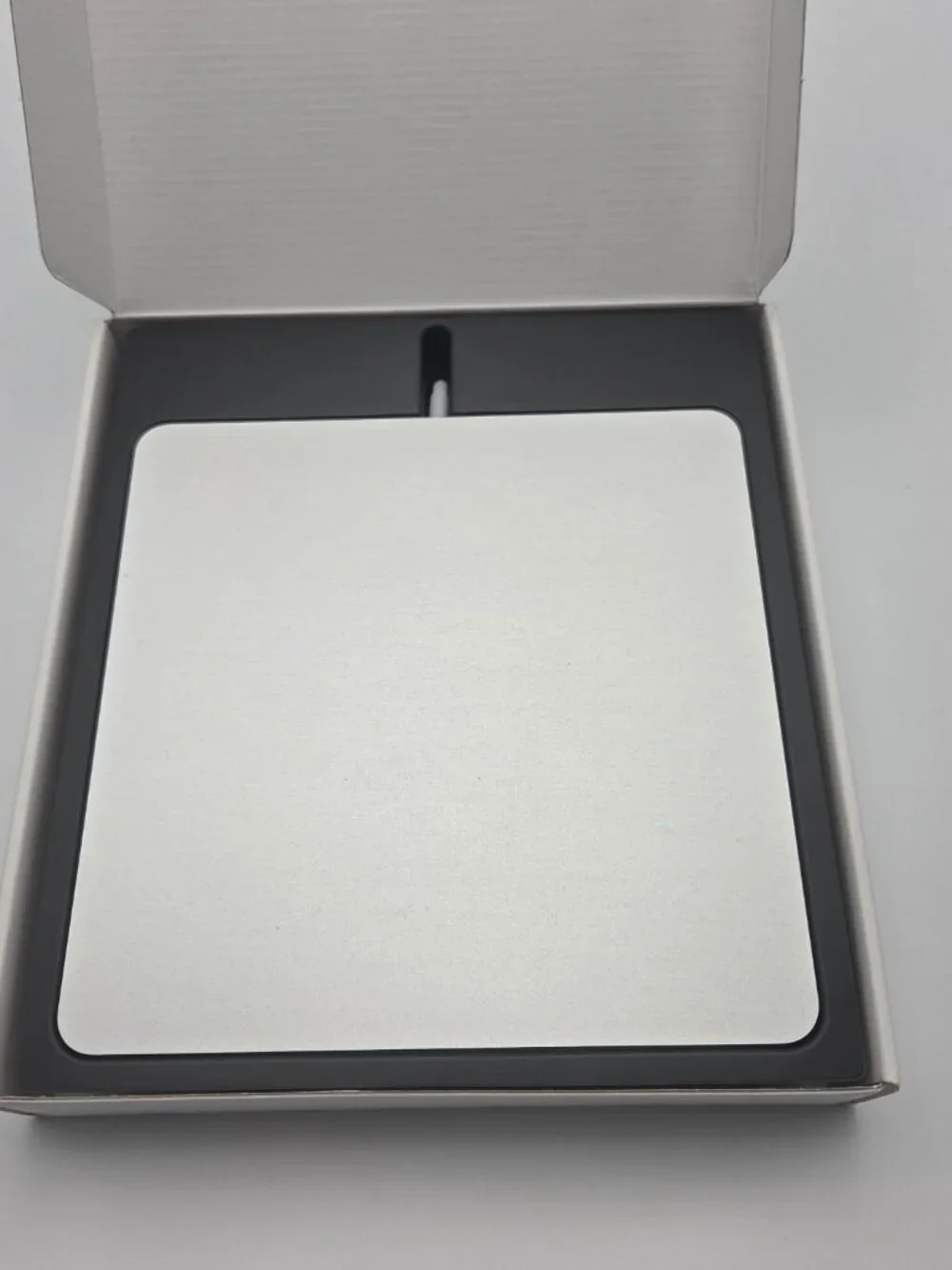 Apple USB SuperDrive External Optical Drive A1379 MD564LL/A (Untested)